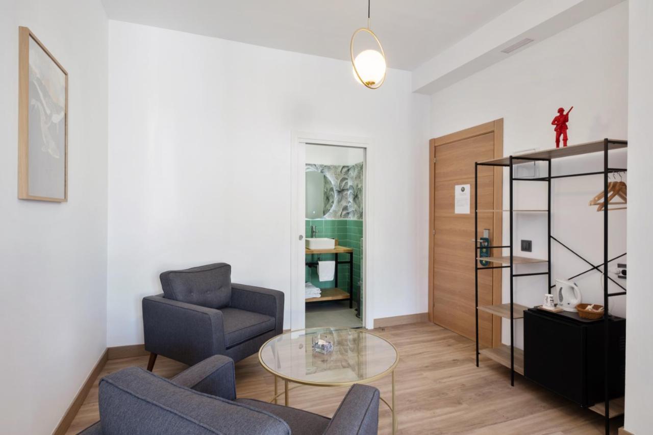 Malaga City Suites Eksteriør bilde