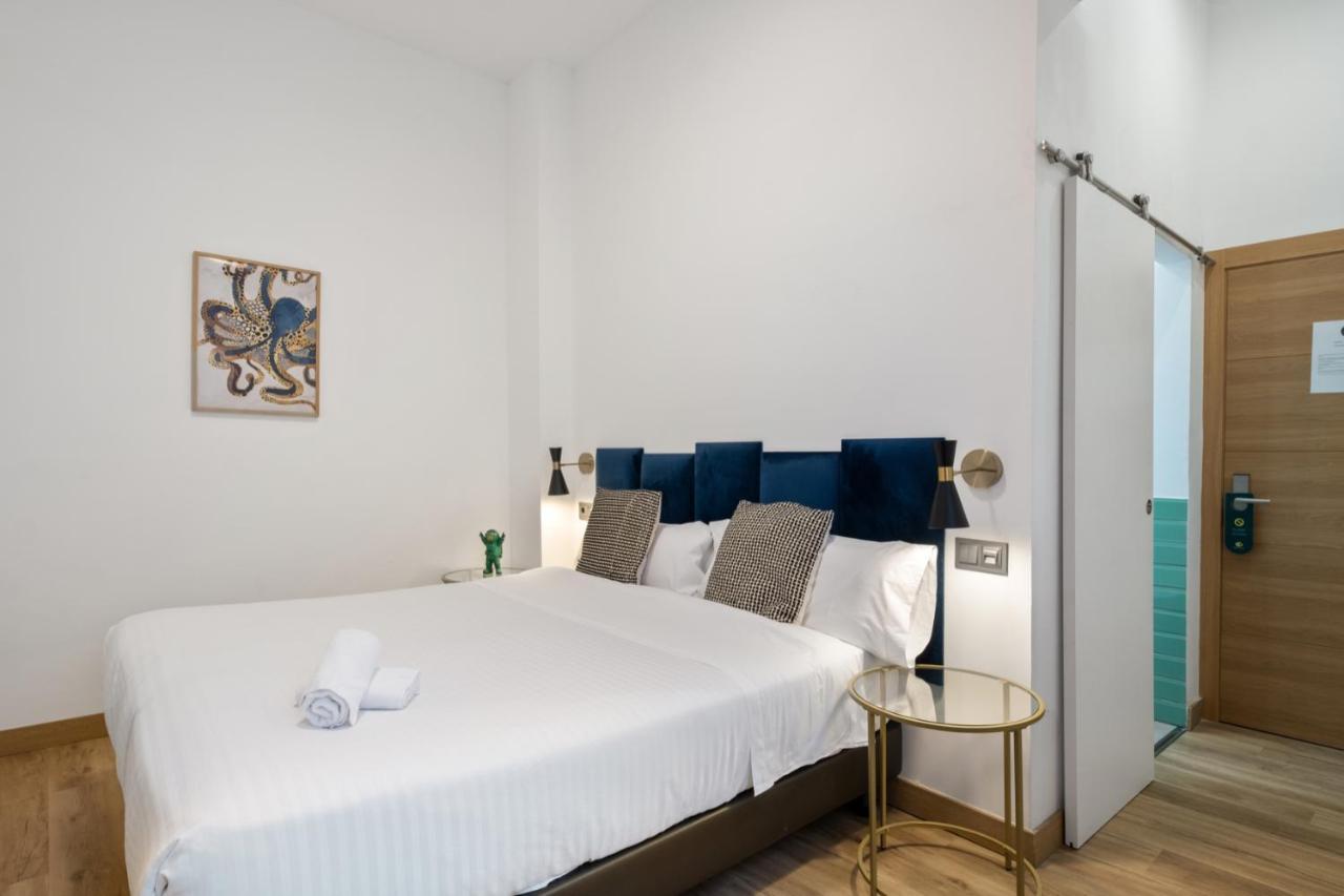 Malaga City Suites Eksteriør bilde