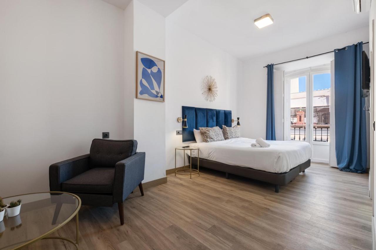 Malaga City Suites Eksteriør bilde