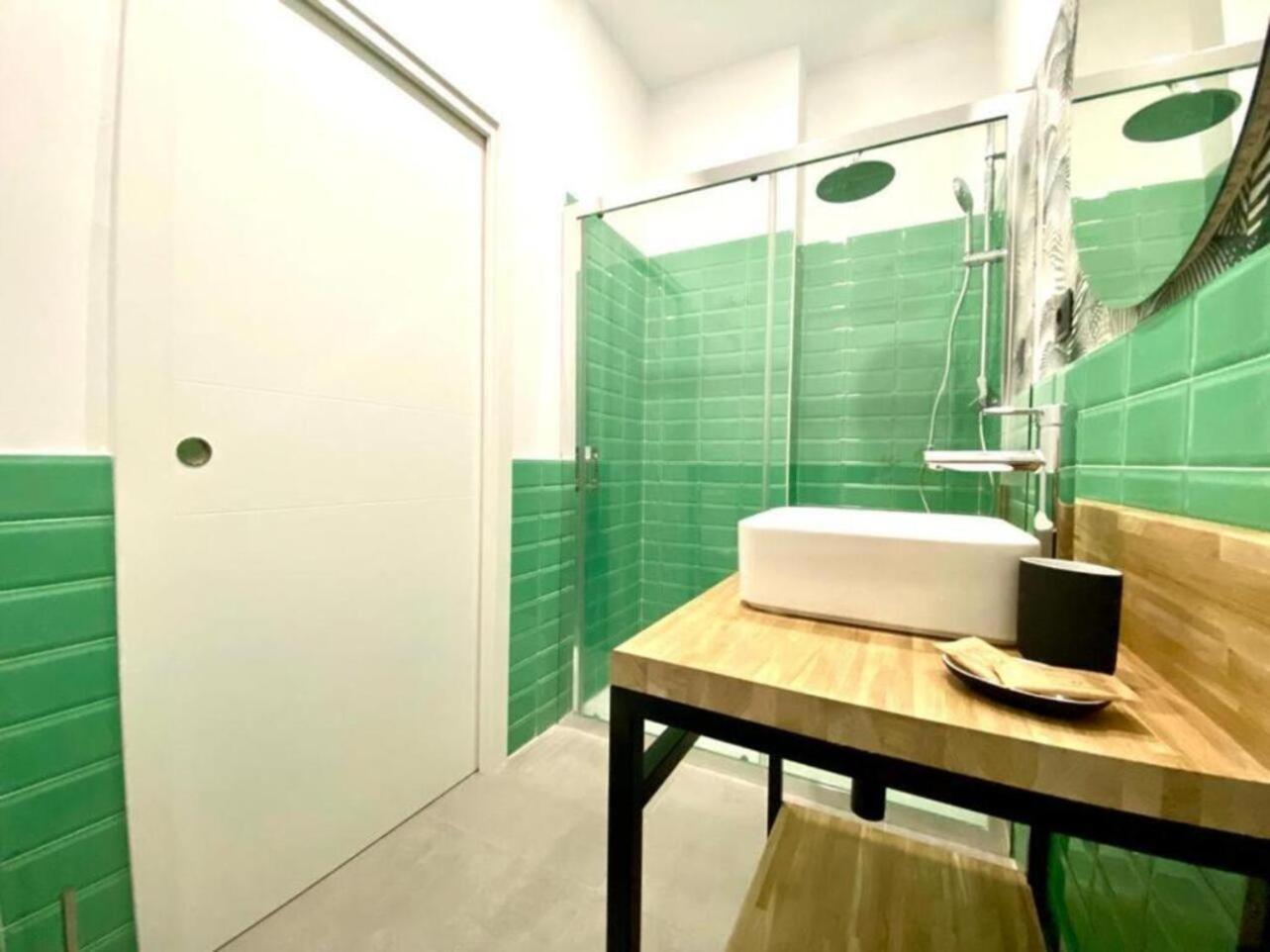 Malaga City Suites Eksteriør bilde